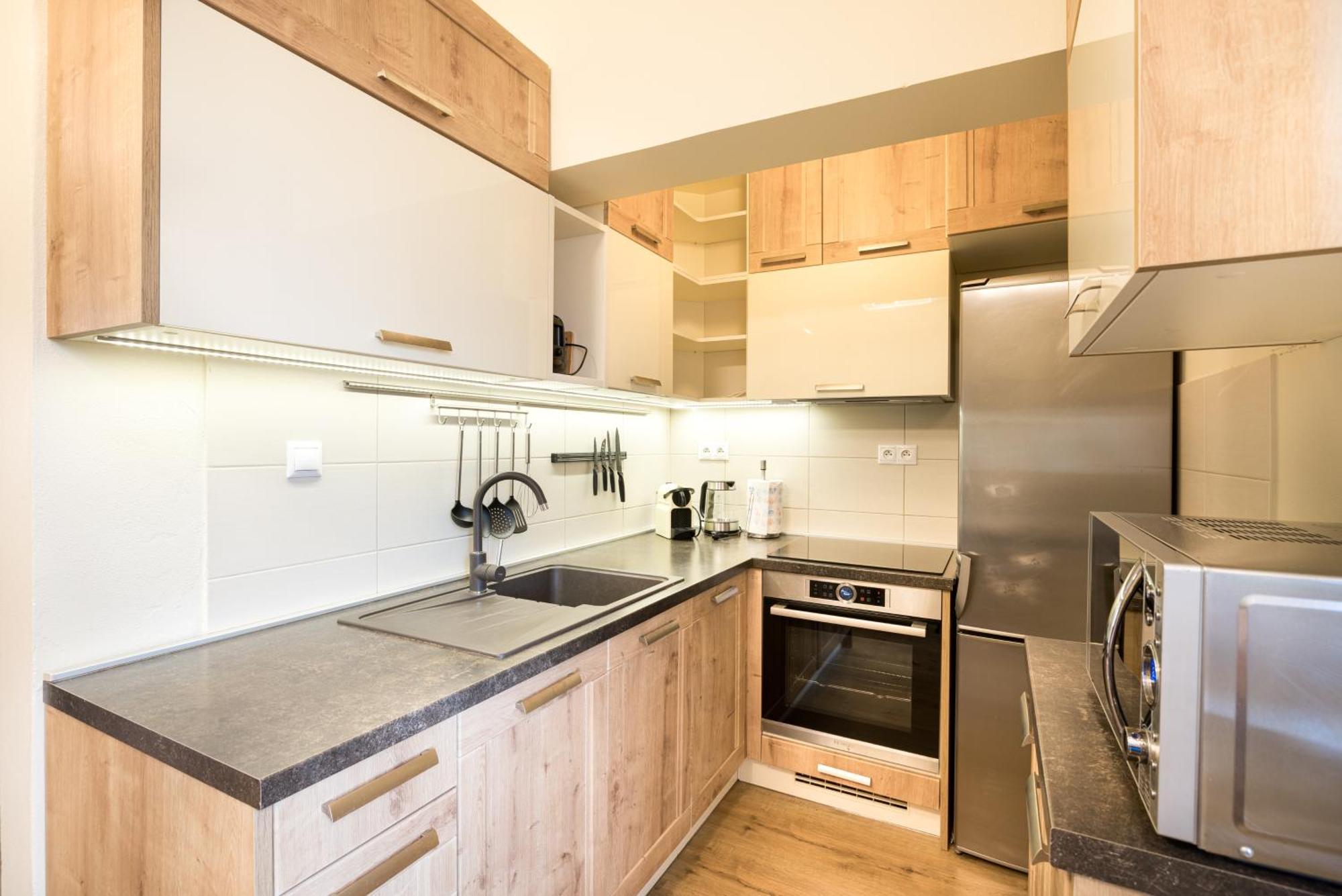 Apartments Iris สตารา เลชนา ภายนอก รูปภาพ
